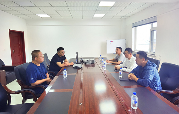 我校與吉林古特生物科技有限公司座談會現場 我校與吉林古特生物科技有限公司座談會現場